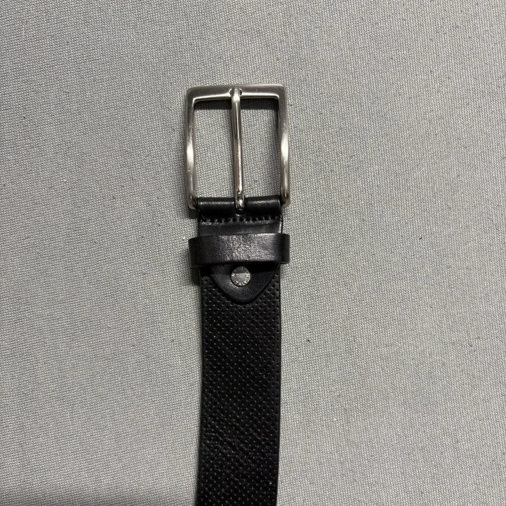 Unbranded Black Textured Belt Size 115/100 Silver Tone Buckle Made in Italy